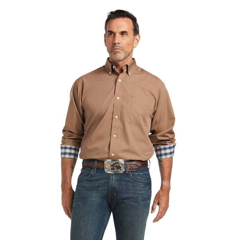 Ariat Hemden Herren - Wrinkle Free Solid Classic Fit Braun ( LJENM-7301 )